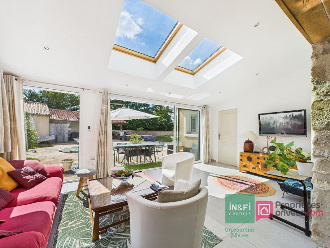 Maison à vendre, 220m², Nouaillé-Maupertuis