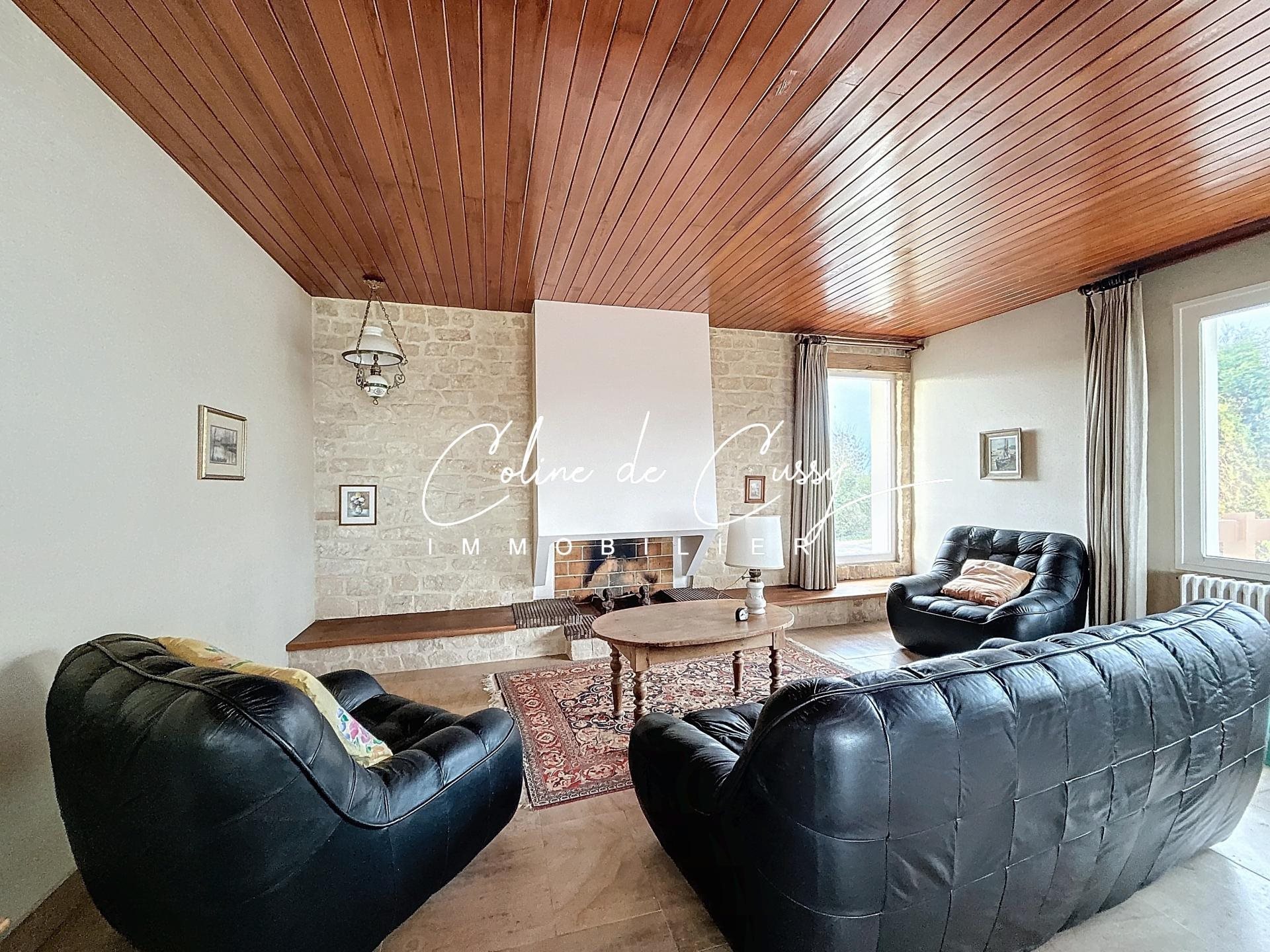 Maison à vendre, 234m², Saint-Côme-de-Fresné
