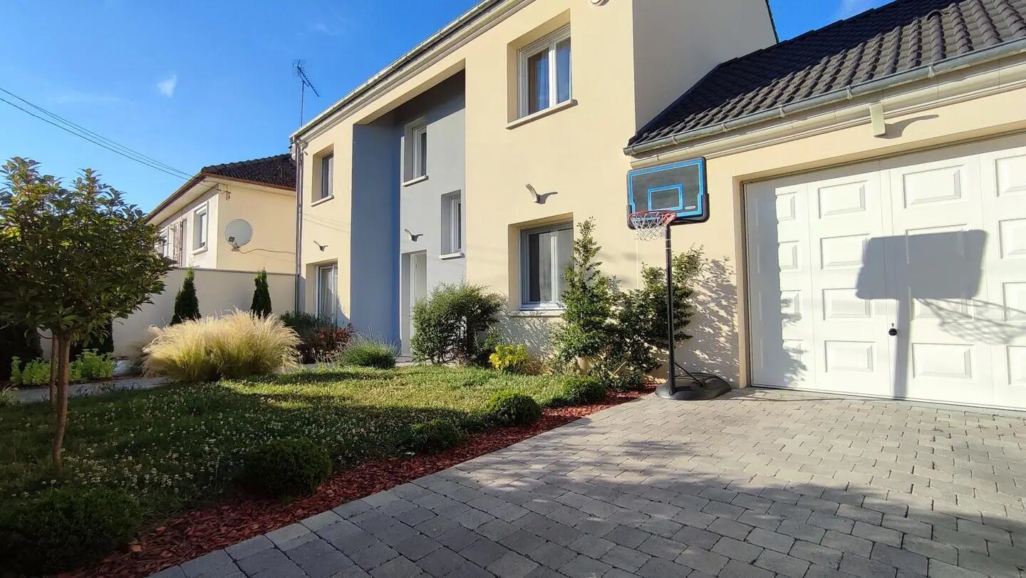 Maison à louer, 133m², Sainte-Geneviève-des-Bois