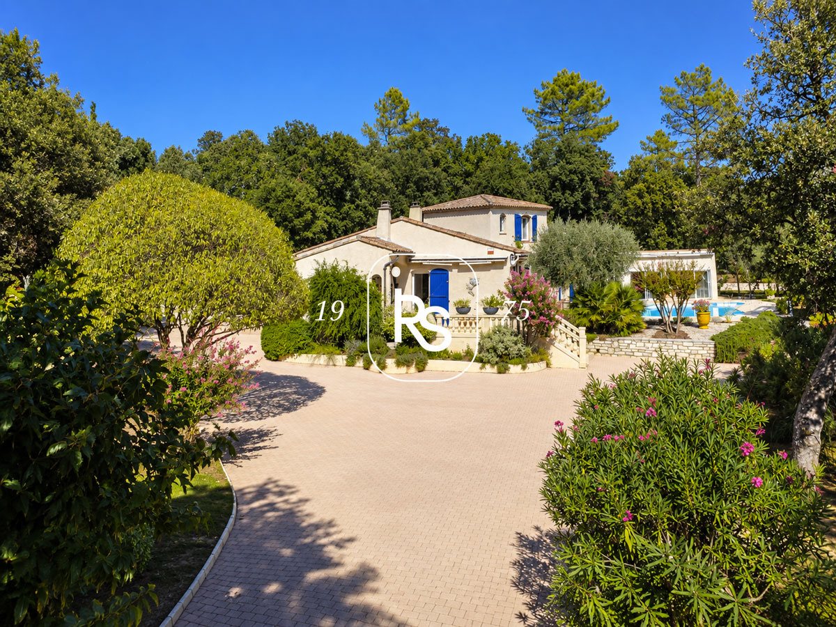 Maison à vendre, 170m², Vallon-Pont-d'Arc