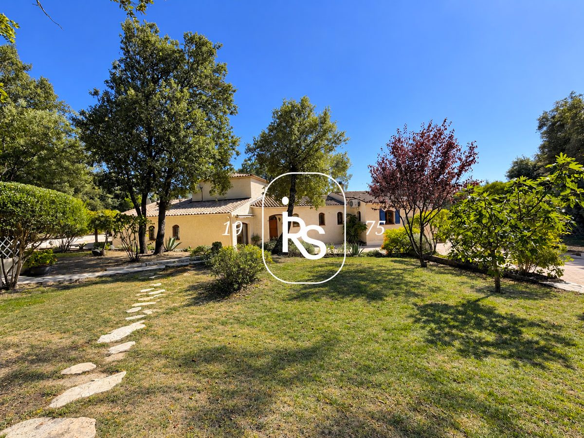 Maison à vendre, 170m², Vallon-Pont-d'Arc