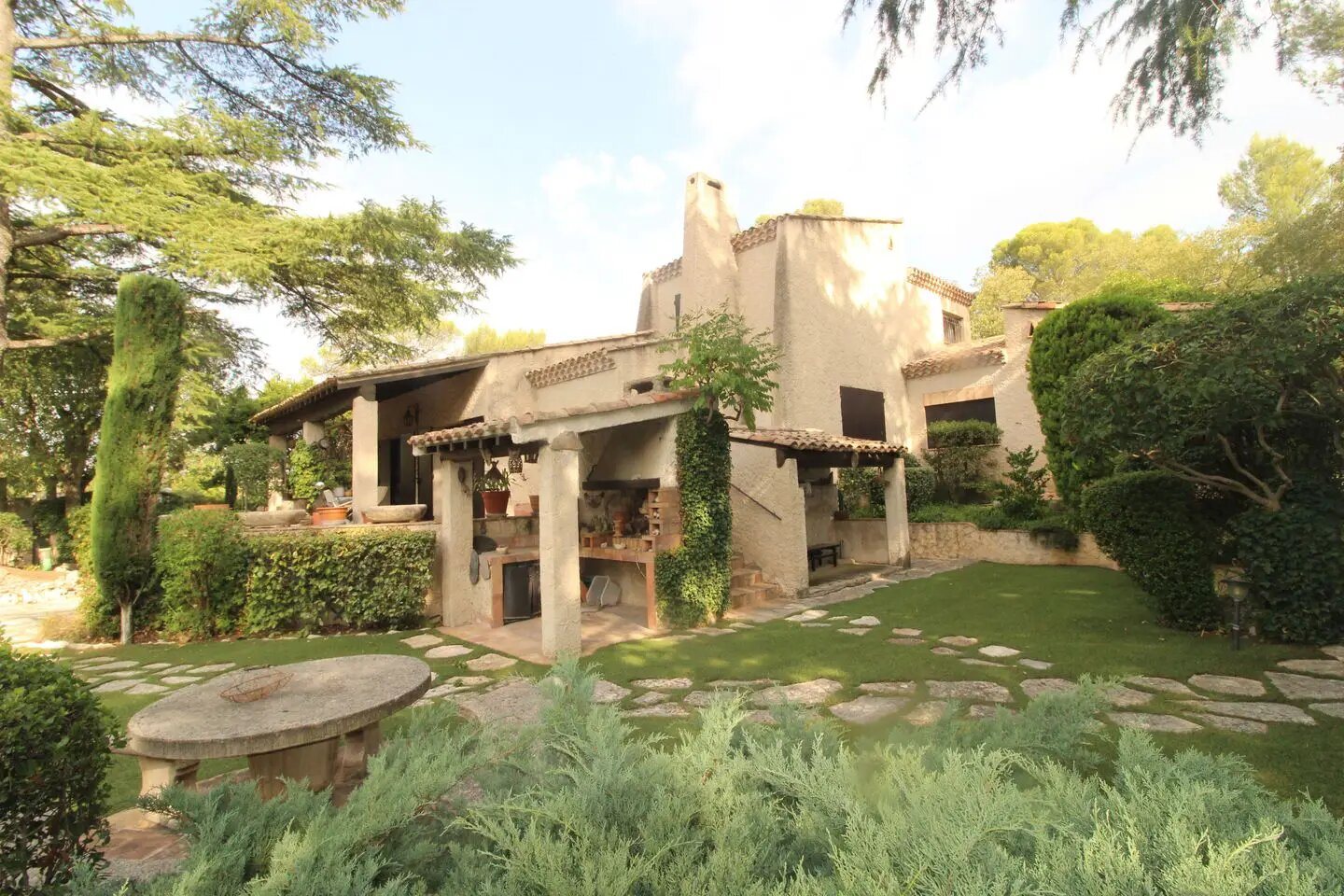 Maison à vendre, 200m², Nîmes
