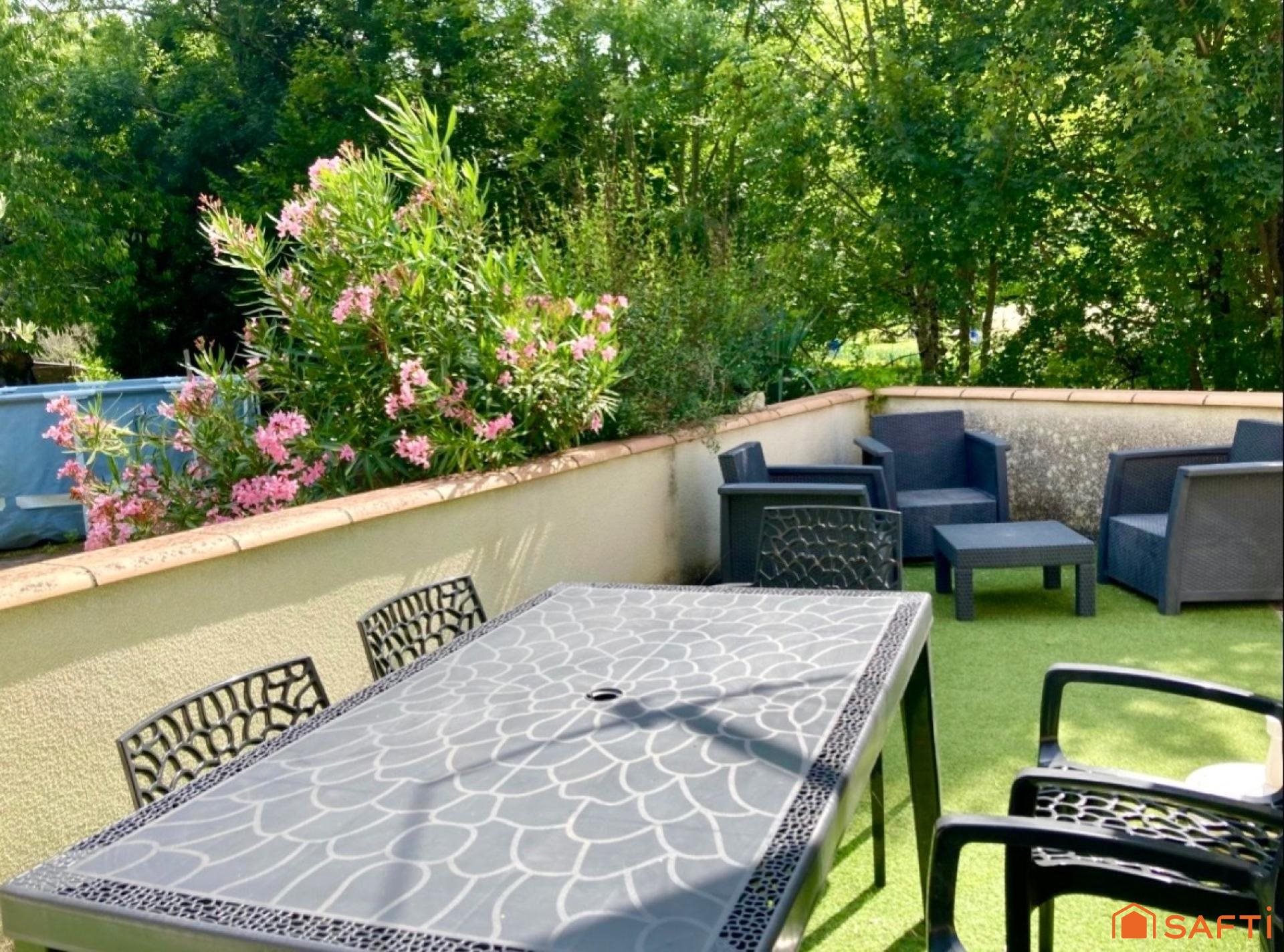 Maison à vendre, 230m², Saint-Vincent-Rive-d'Olt