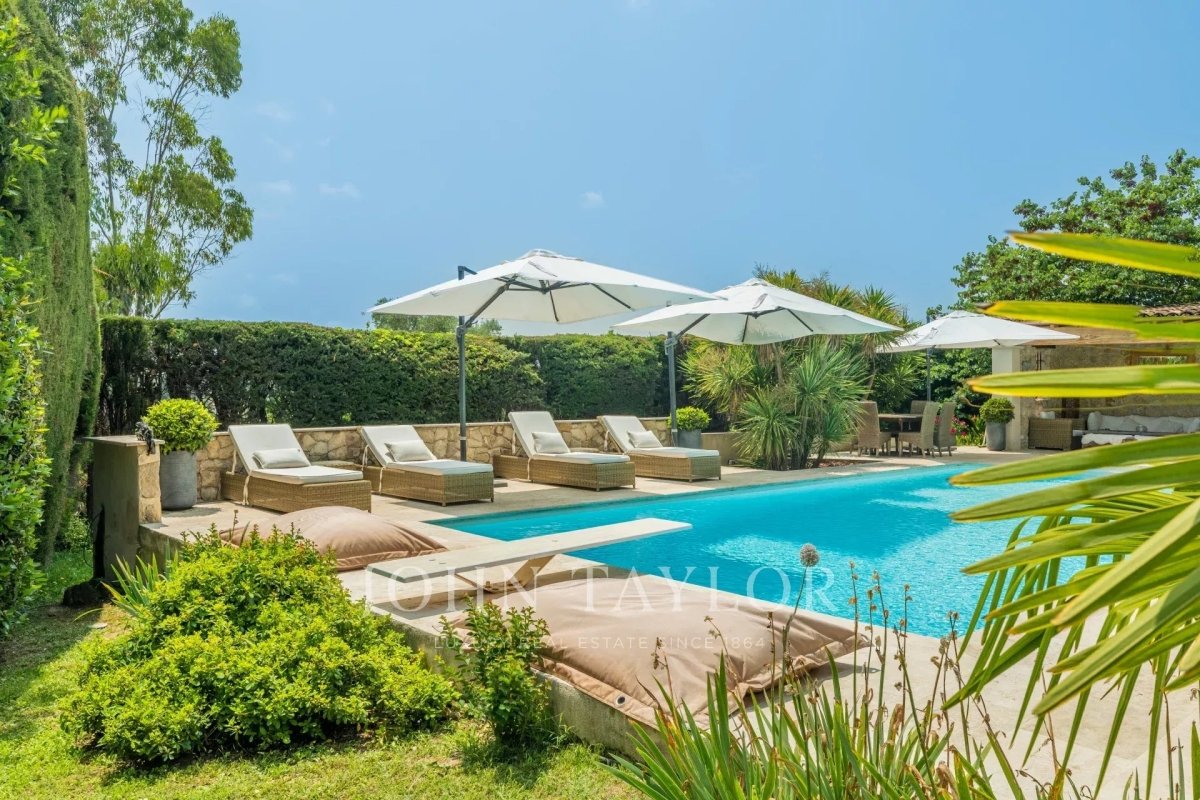 Maison à vendre, 427m², Roquefort-les-Pins