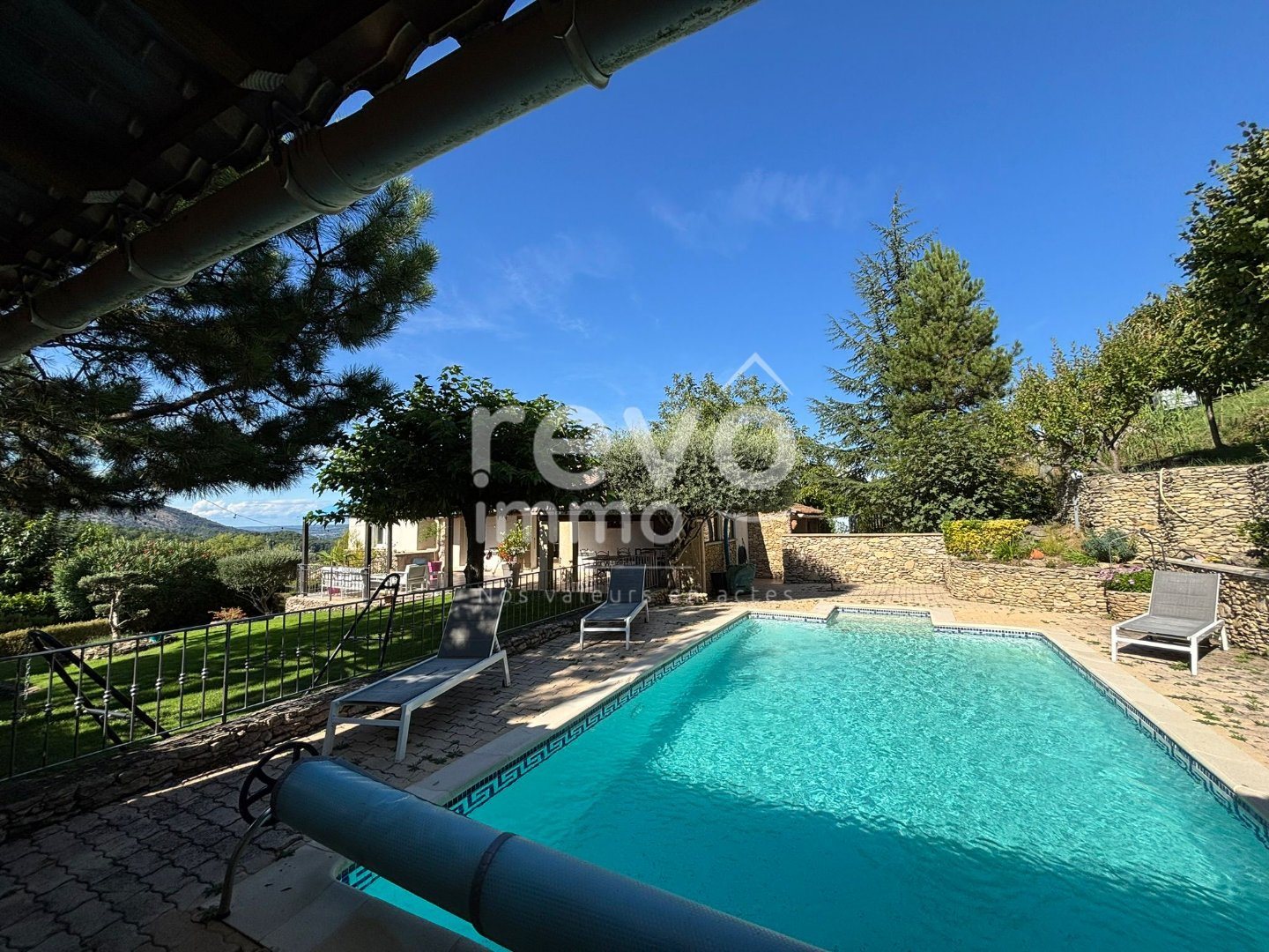 Maison à vendre, 160m², Malaucène