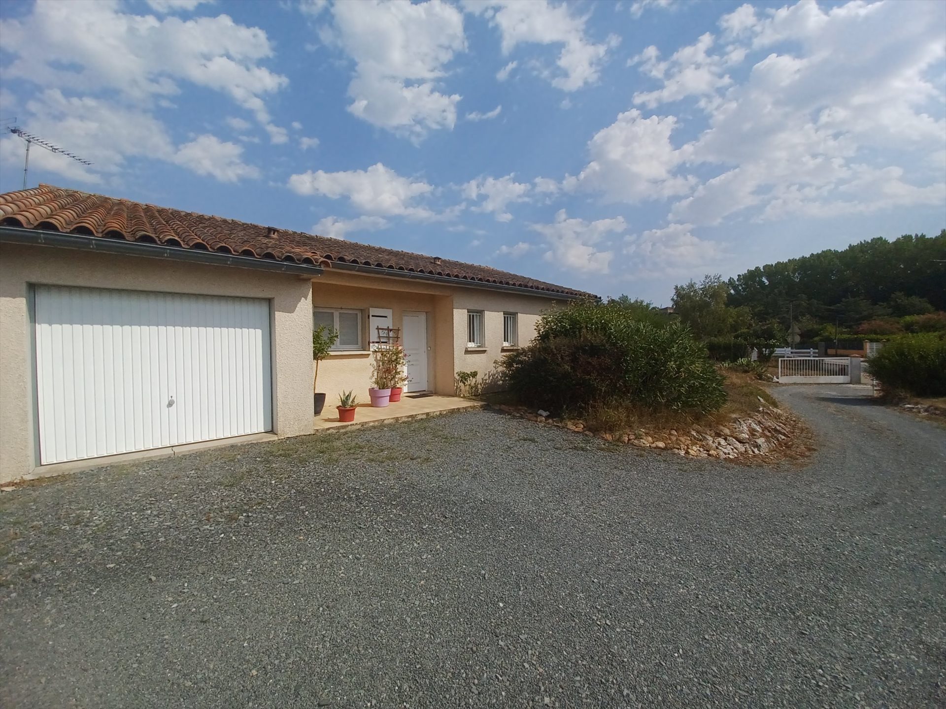 Maison à vendre, 97m², Montdragon