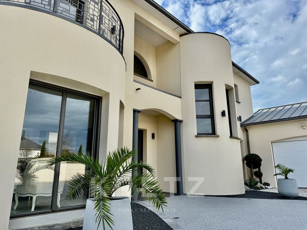 Maison à vendre, 241m², Carolles