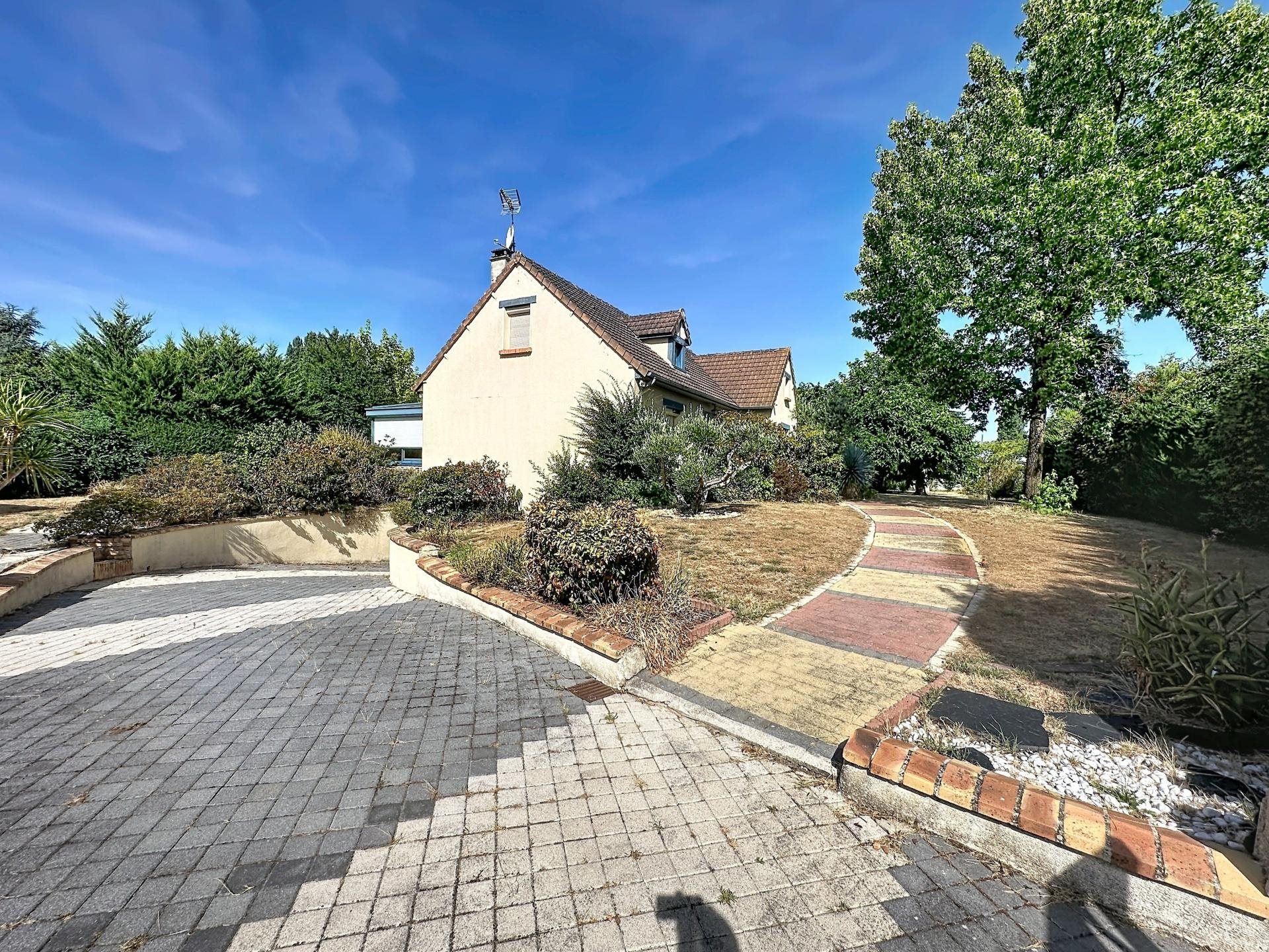 Maison à vendre, 140m², Courtillers