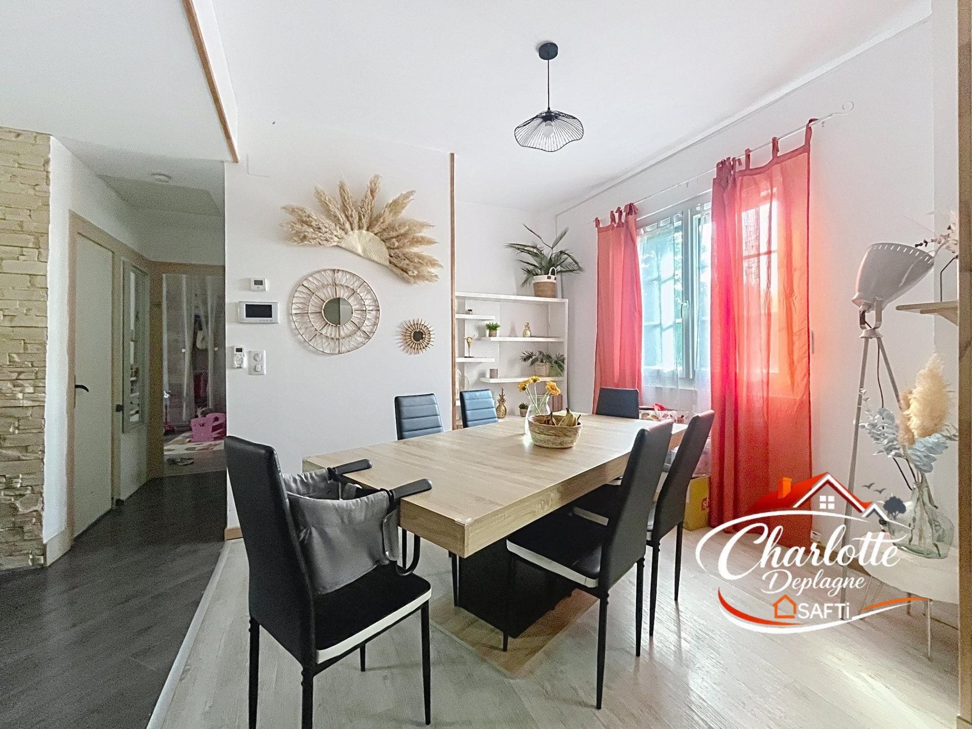 Maison à vendre, 75m², Montrem