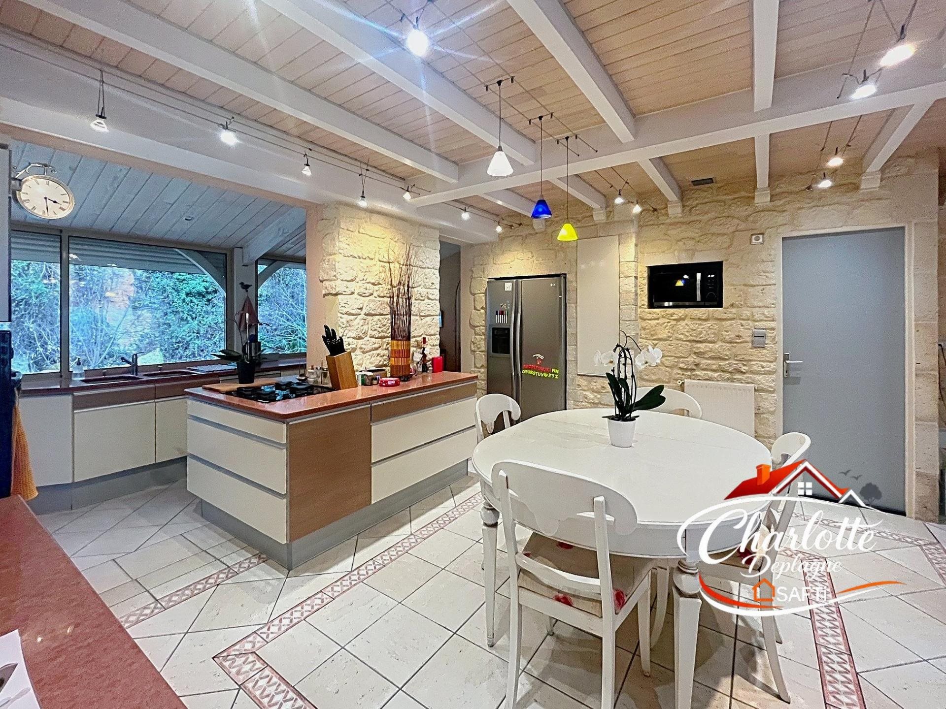 Maison à vendre, 145m², Trélissac