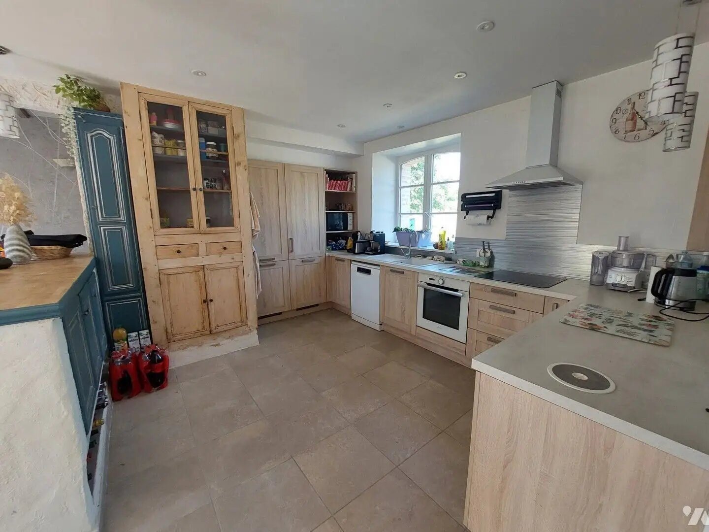 Maison à vendre, 241m², Hermé