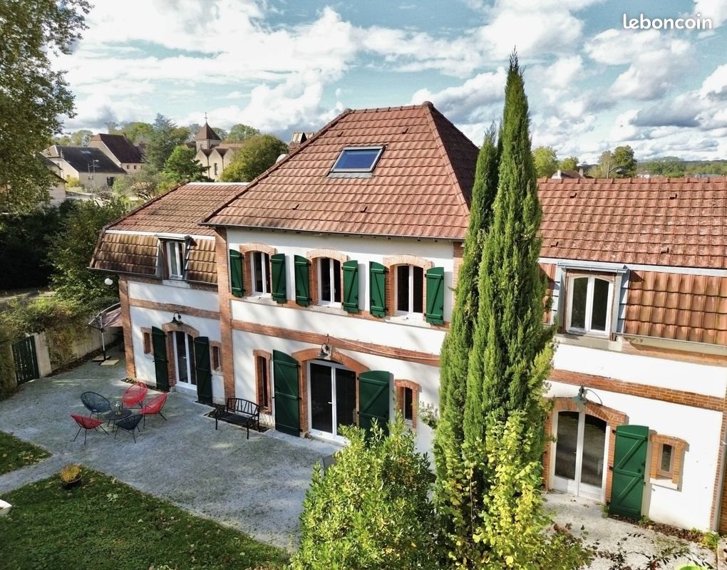 Maison à vendre, 178m², Devecey