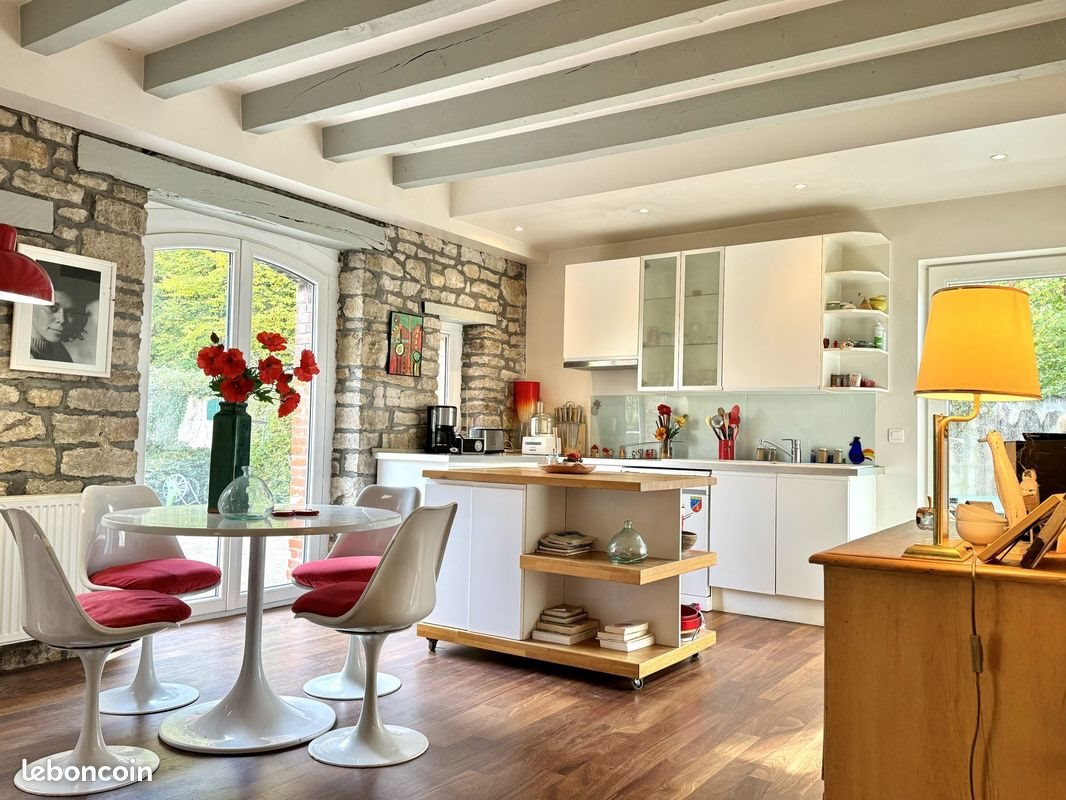 Maison à vendre, 178m², Devecey