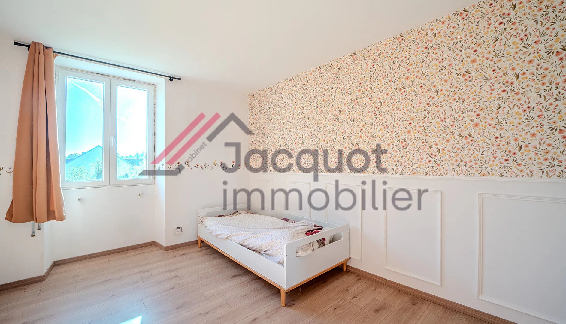 Maison à vendre, 88m², Lons-le-Saunier