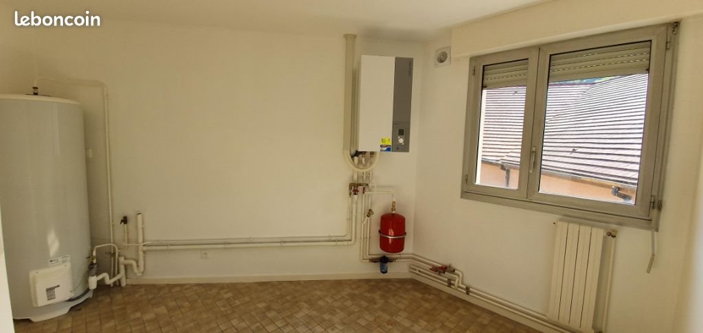 Appartement à louer, 118m², Poligny
