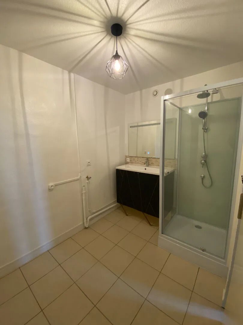 Appartement à louer, 86m², Cousance