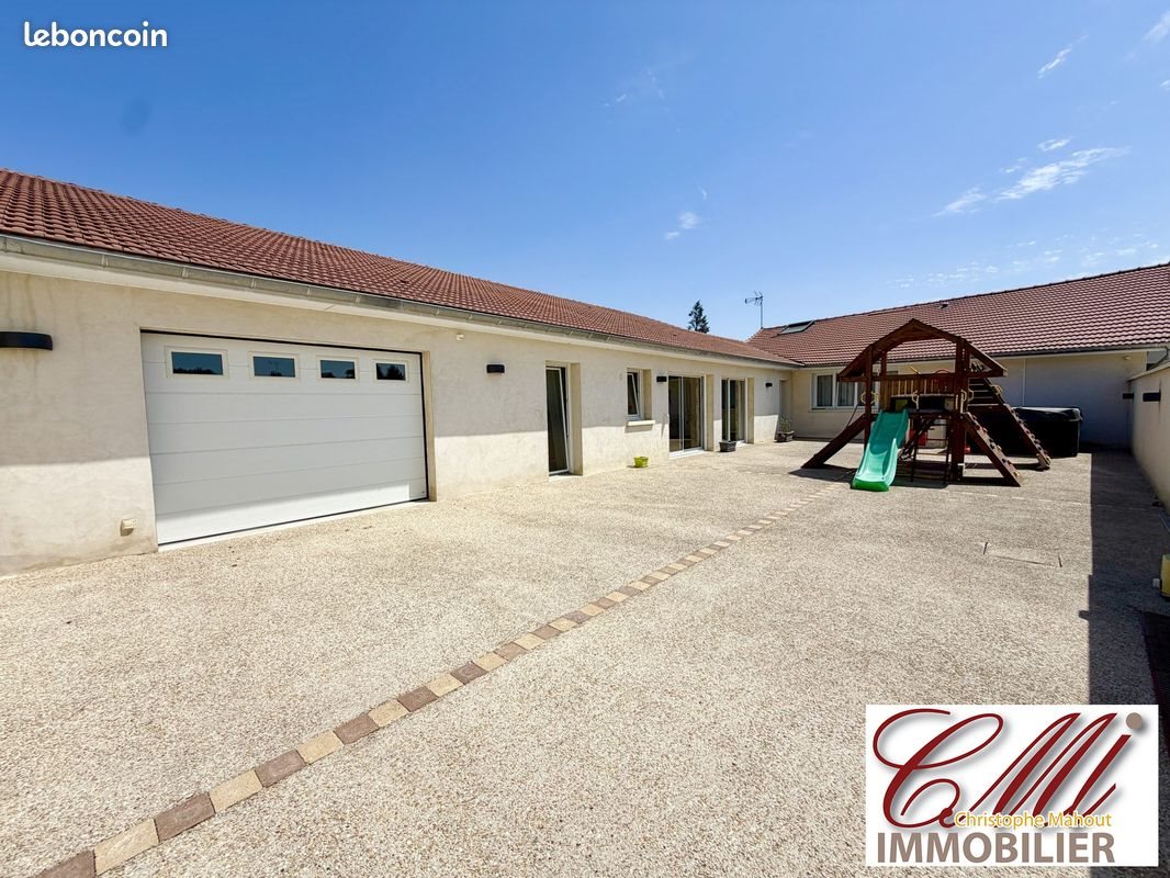 Maison à vendre, 179m², Vitry-le-François