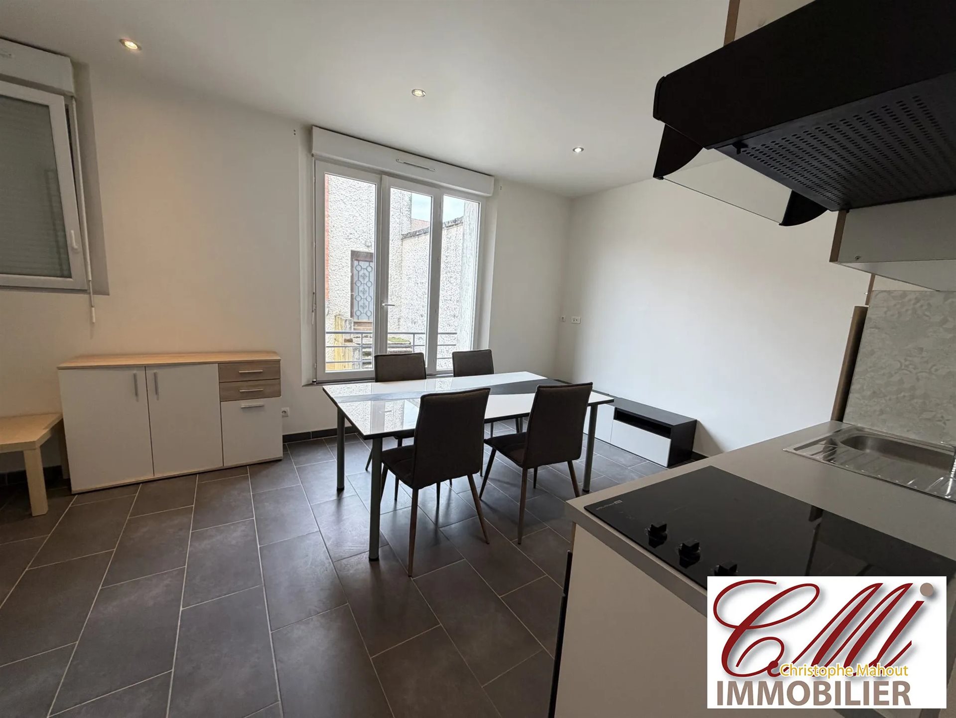 Appartement à vendre, 371m², Vitry-le-François