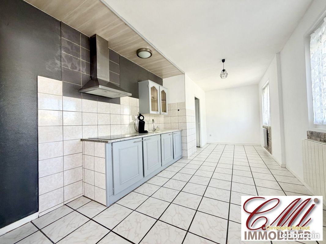 Maison à vendre, 99m², Bassuet