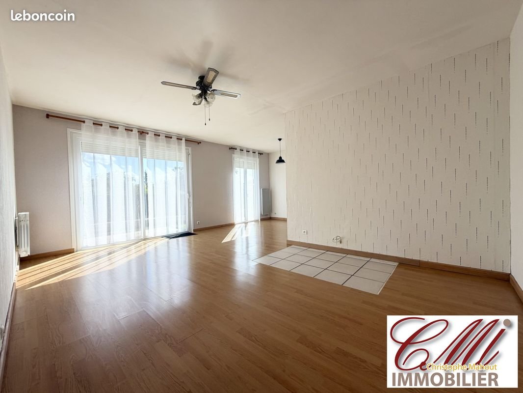 Maison à vendre, 99m², Bassuet