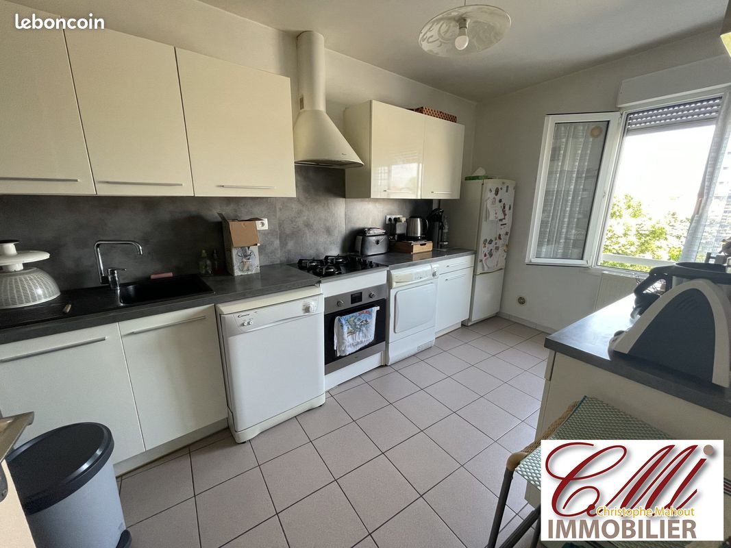 Appartement à louer, 100m², Frignicourt