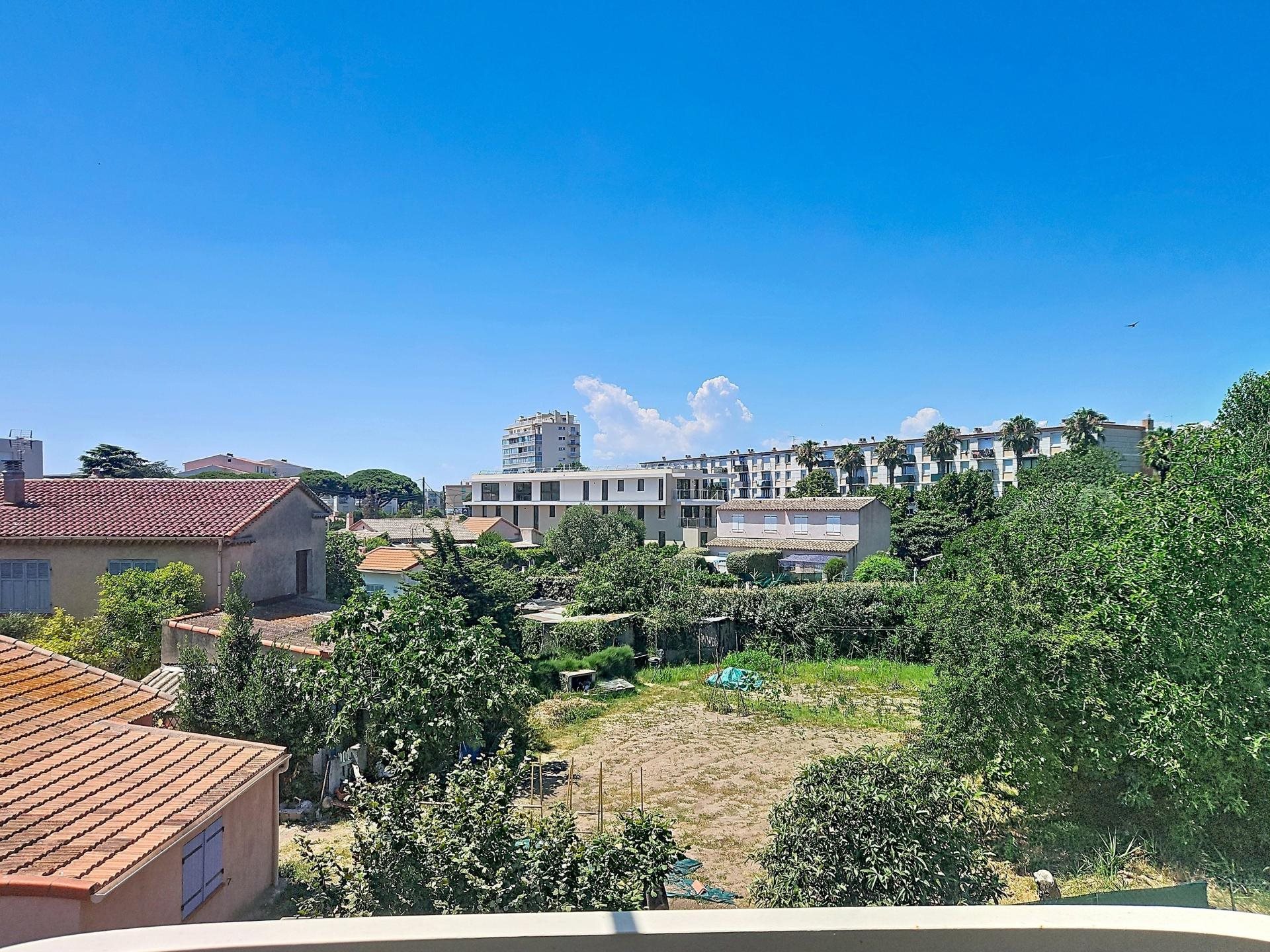 Appartement à vendre, 28m², Fréjus