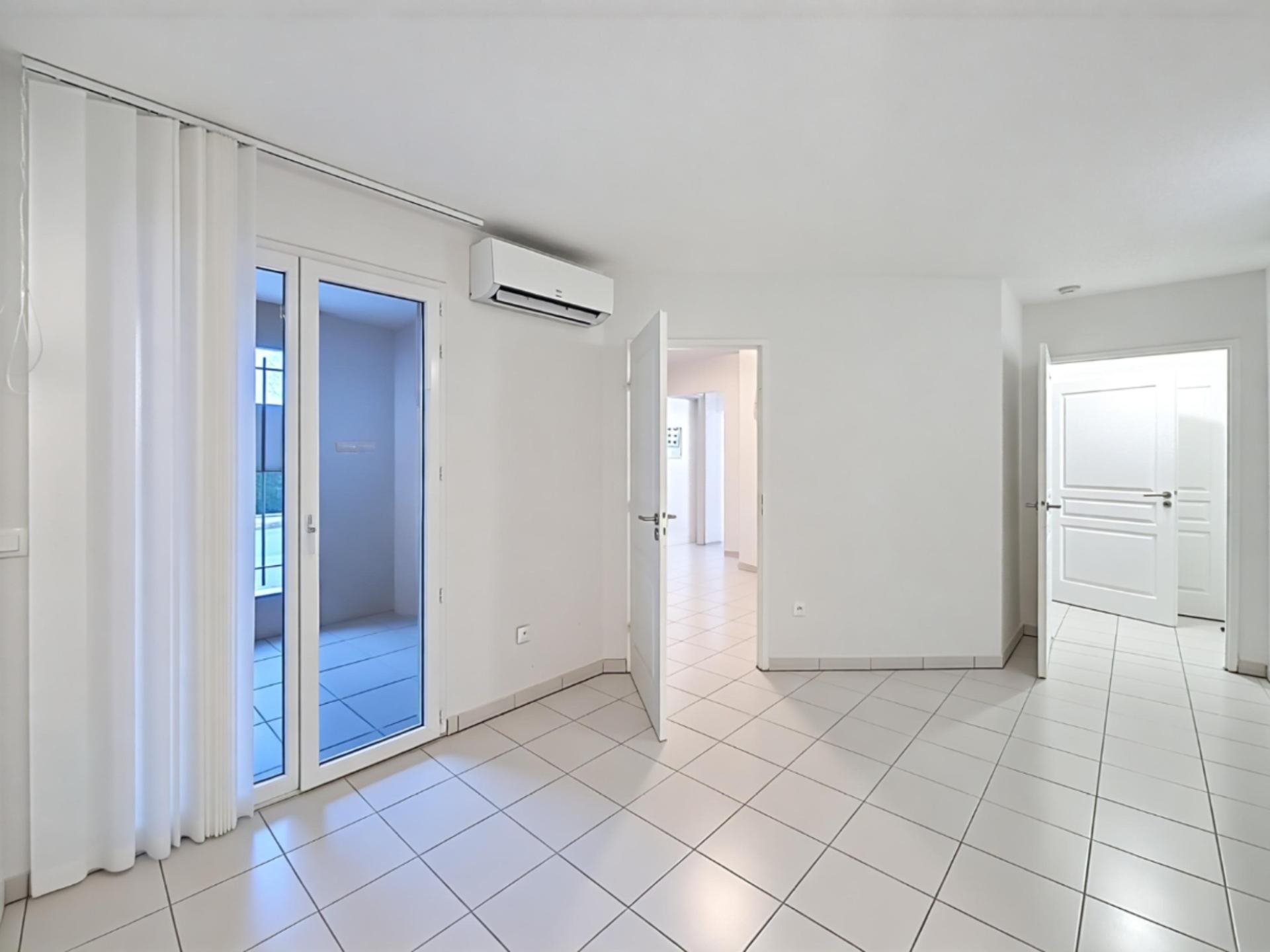 Appartement à vendre, 65m², Roquebrune-sur-Argens