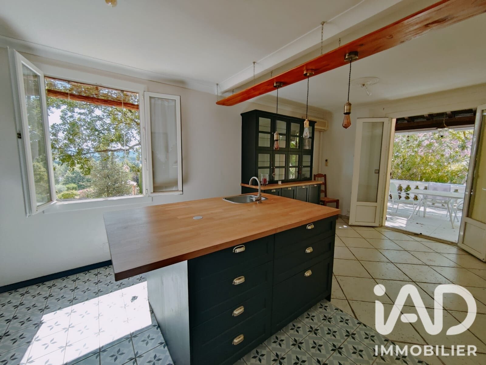 Maison à vendre, 186m², La Tour-d'Aigues