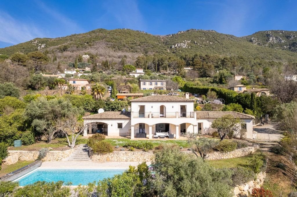Maison à vendre, 210m², Tourrettes-sur-Loup
