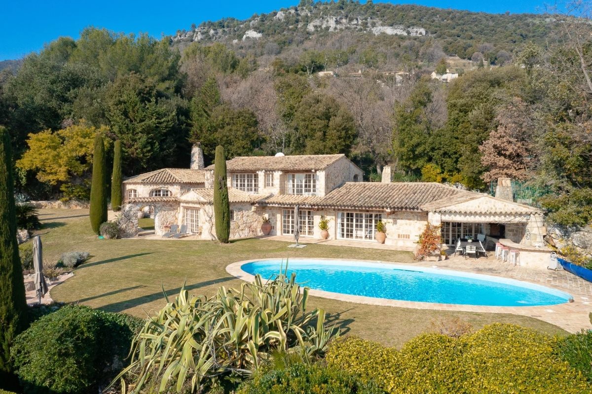 Maison à vendre, 420m², Tourrettes-sur-Loup