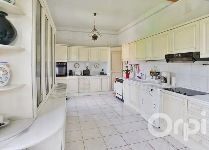Maison à vendre, 250m², Gournay-en-Bray