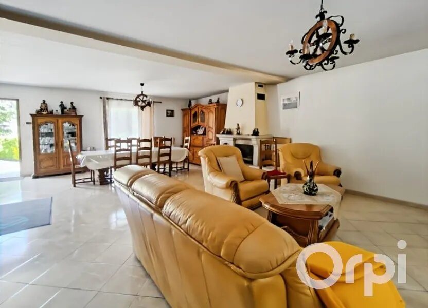 Maison à vendre, 310m², Gournay-en-Bray
