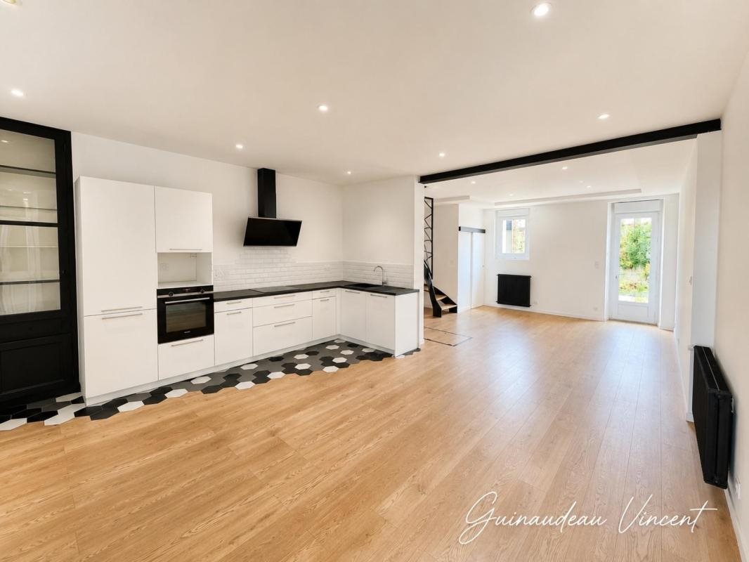 Maison à vendre, 120m², Bégrolles-en-Mauges