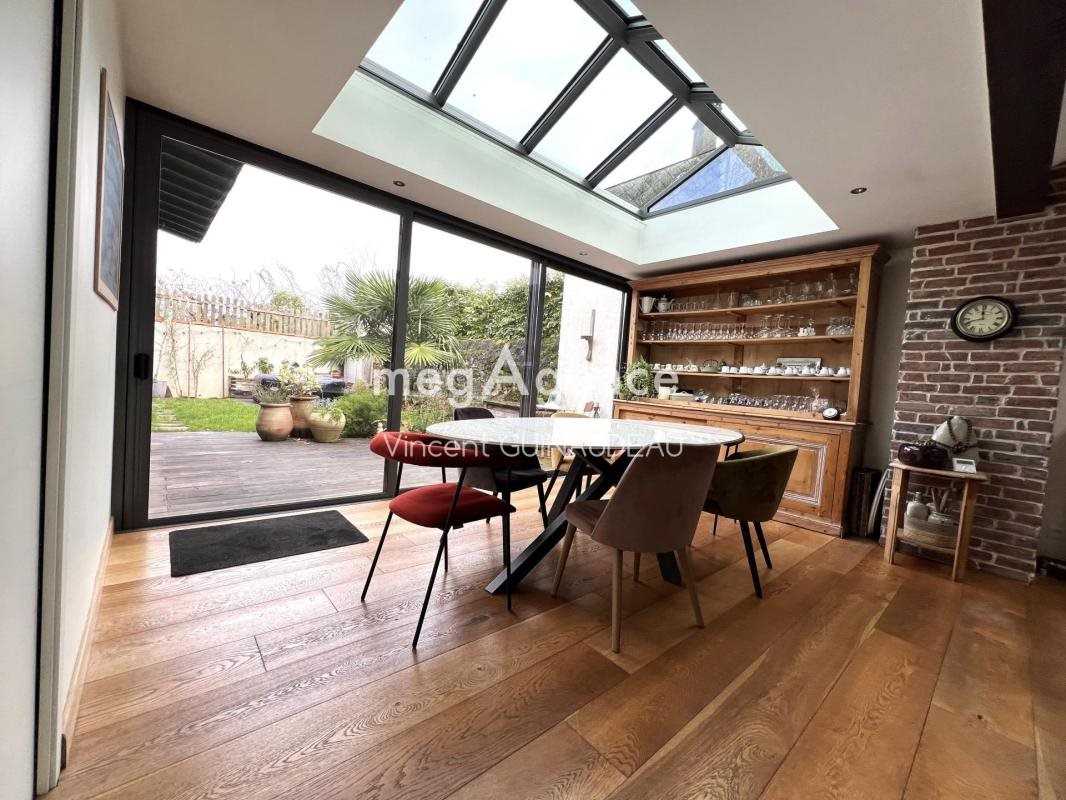 Maison à vendre, 208m², Mortagne-sur-Sèvre
