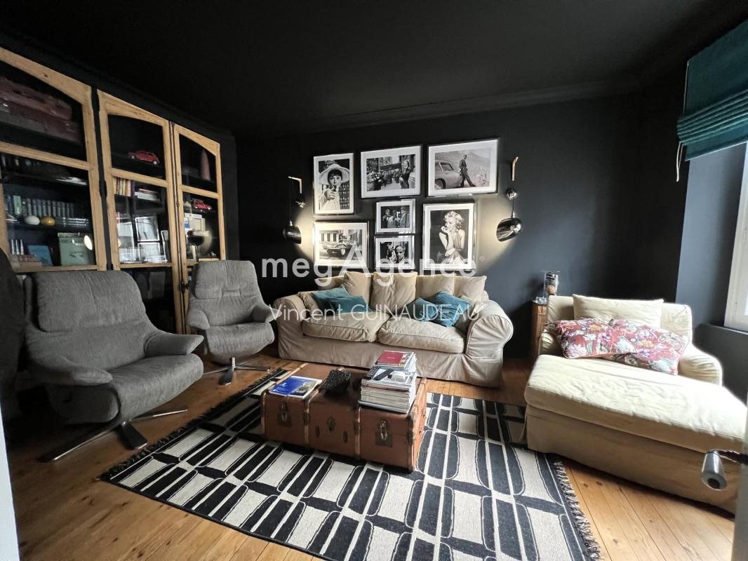 Maison à vendre, 208m², Mortagne-sur-Sèvre