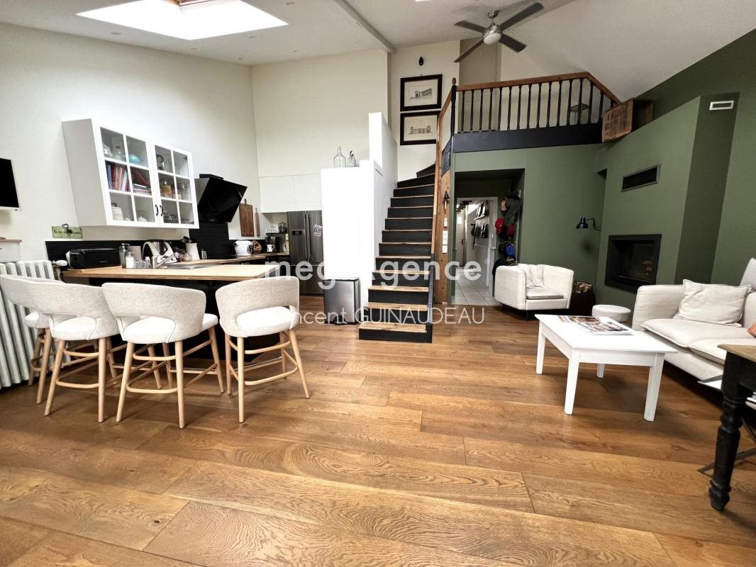 Maison à vendre, 208m², Mortagne-sur-Sèvre