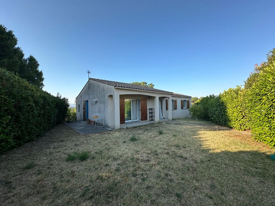 Maison à louer, 87m², Alairac