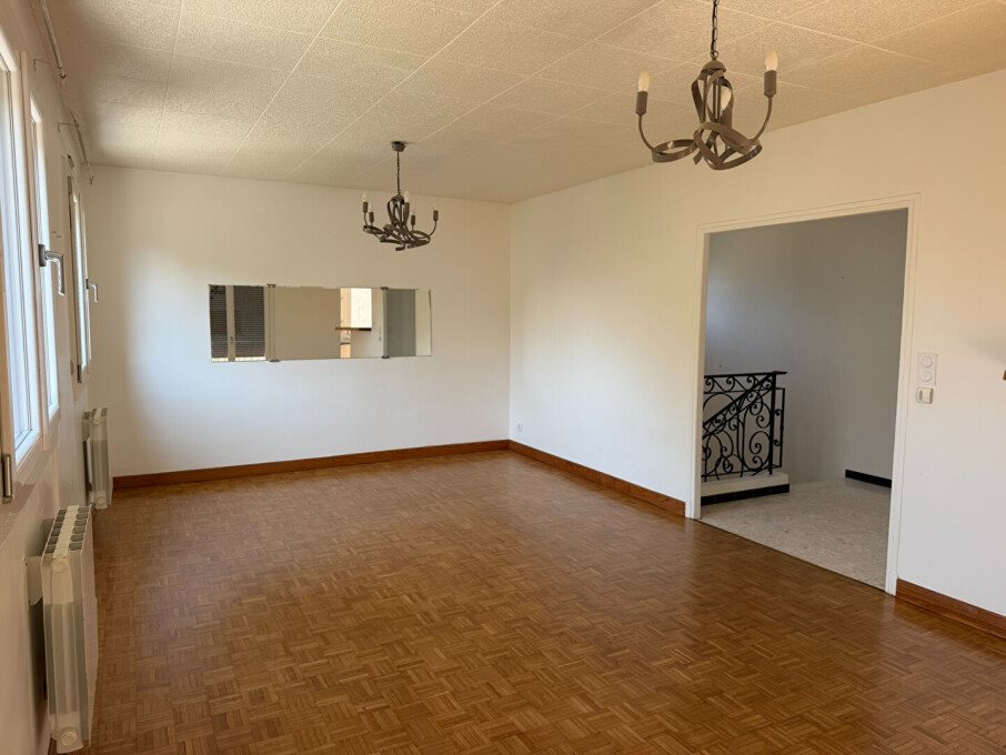 Maison à louer, 147m², Carcassonne
