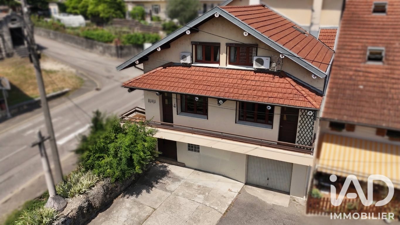 Maison à vendre, 173m², Anglefort