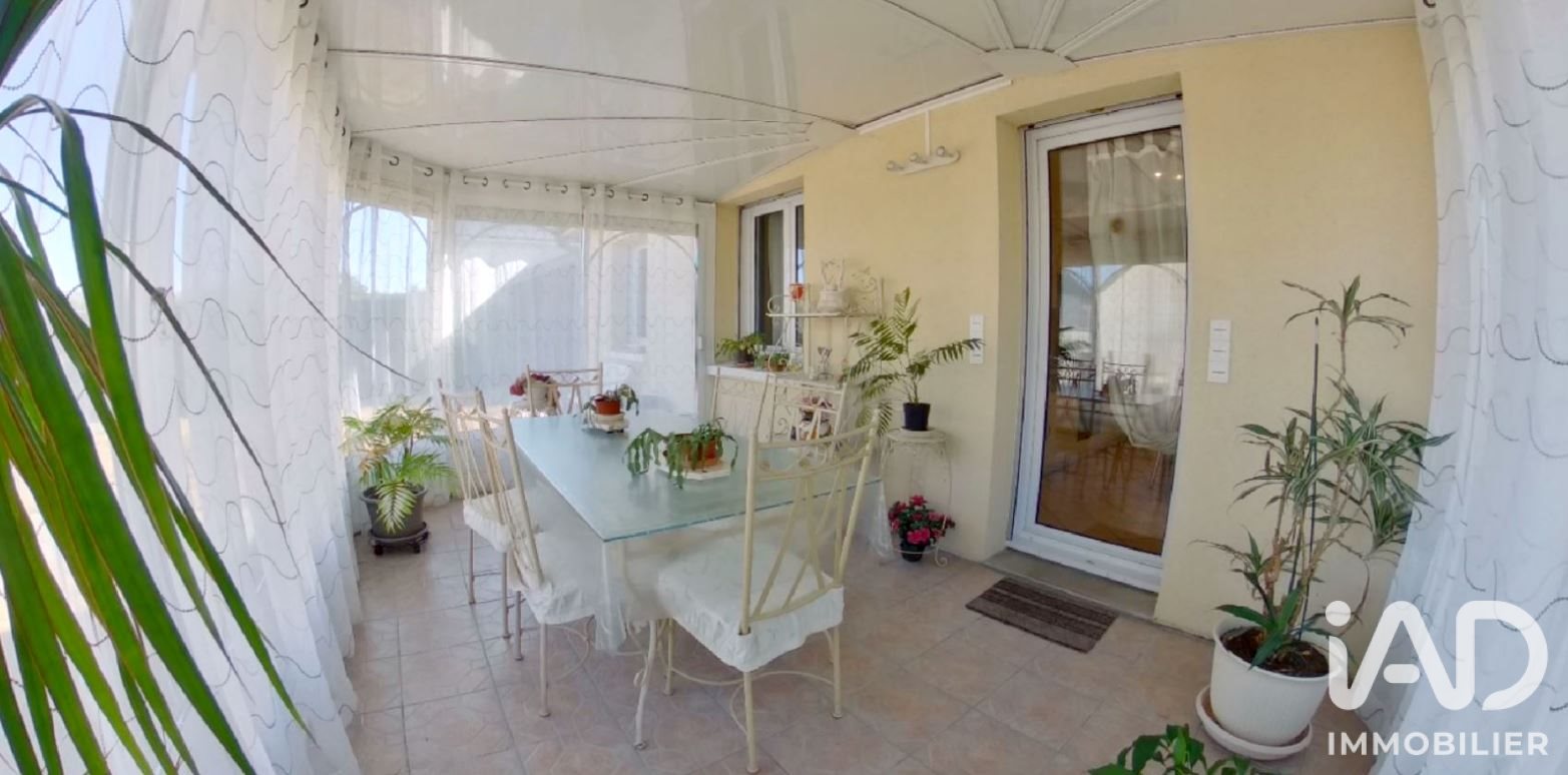 Maison à vendre, 85m², L'Huisserie