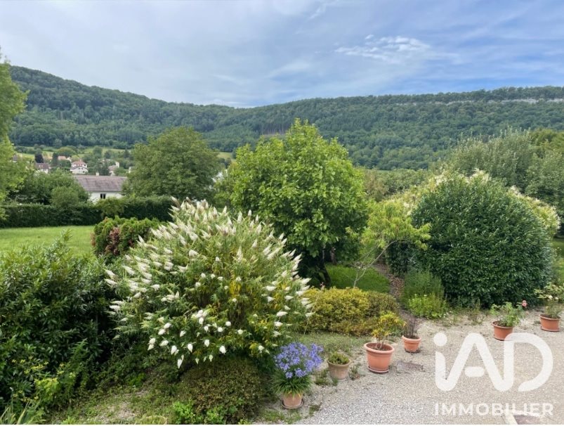 Maison à vendre, 190m², Ornans