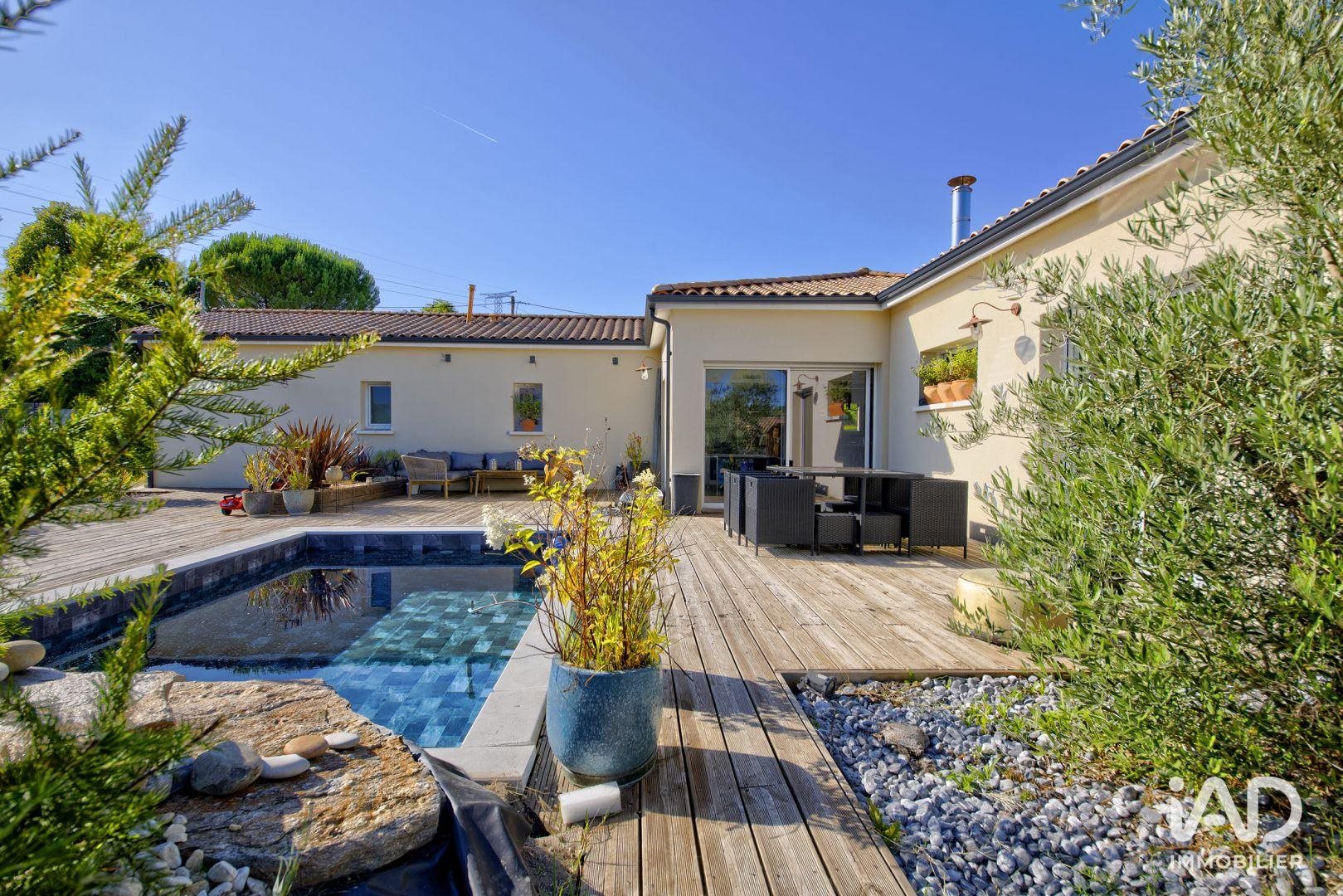 Maison à vendre, 137m², La Brède