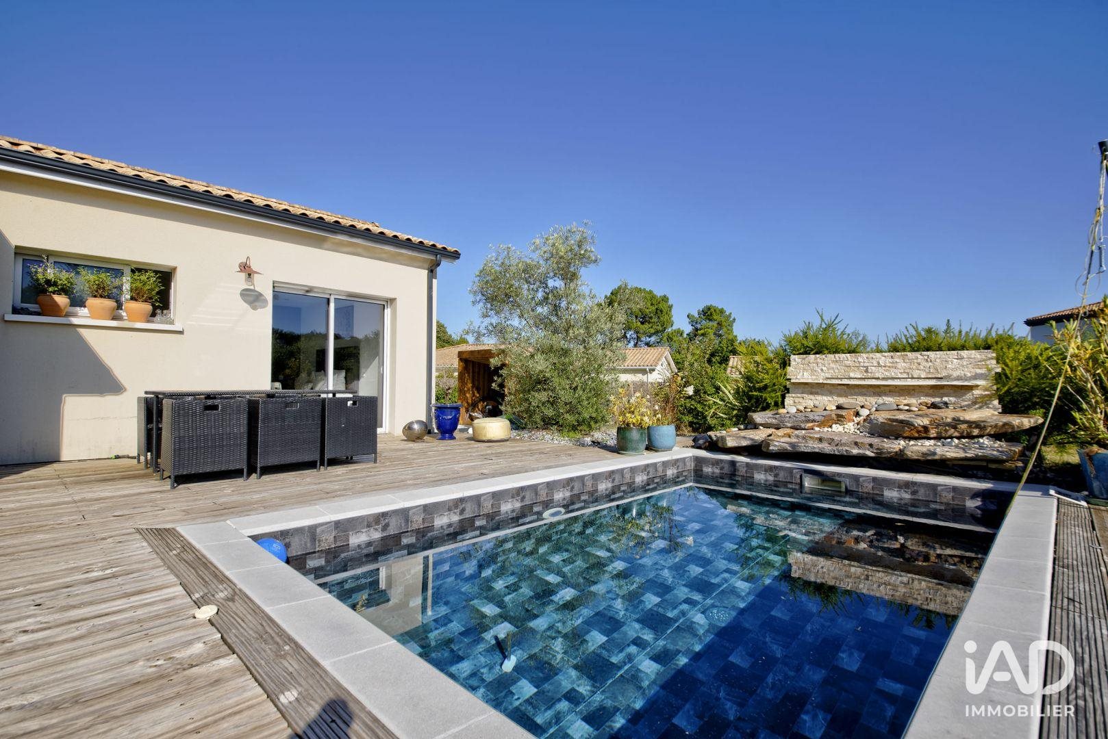 Maison à vendre, 137m², La Brède