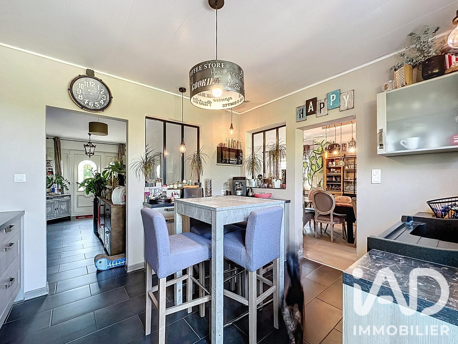 Maison à vendre, 244m², Hambach