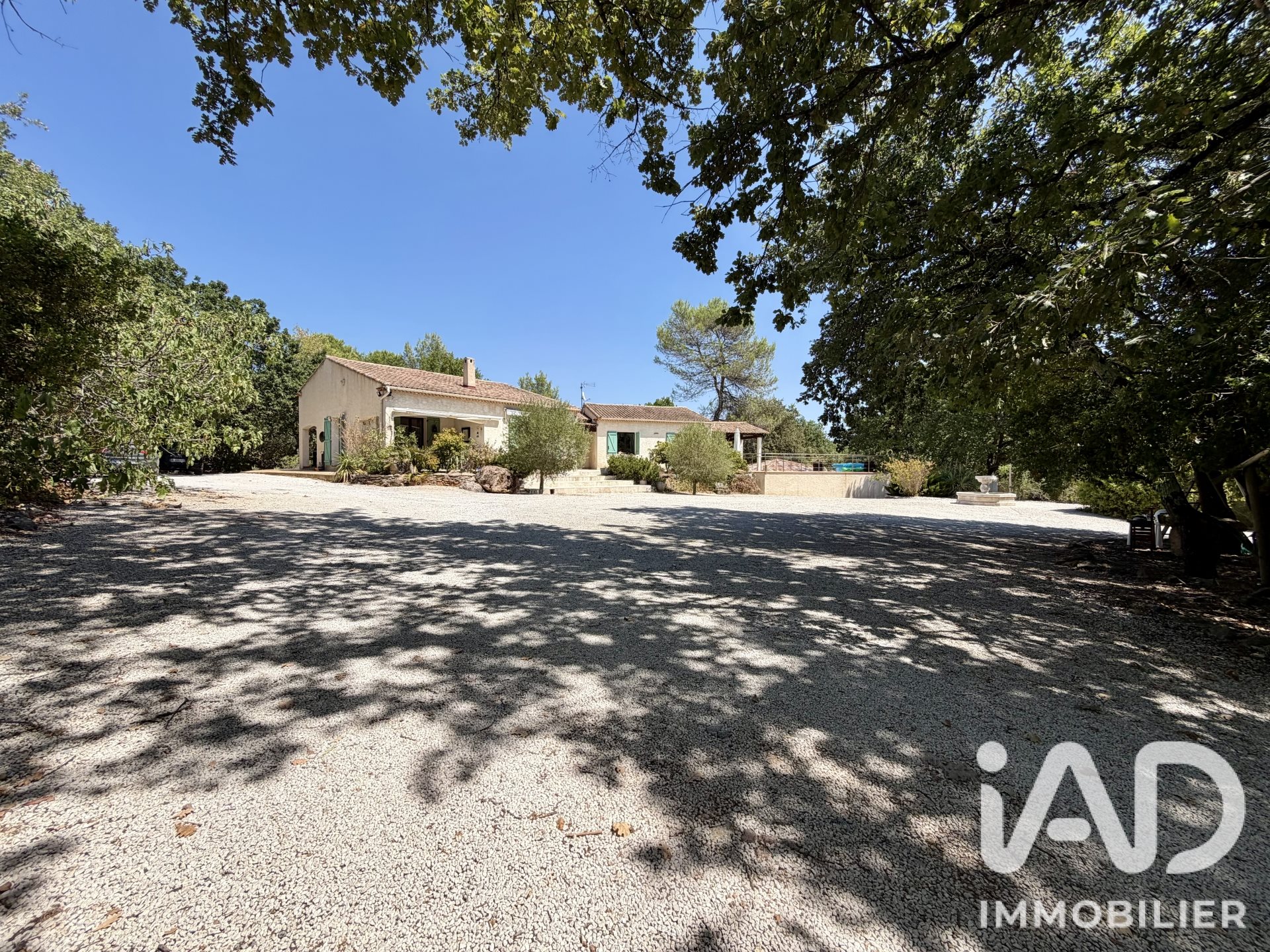 Maison à vendre, 160m², Saint-Maximin-la-Sainte-Baume