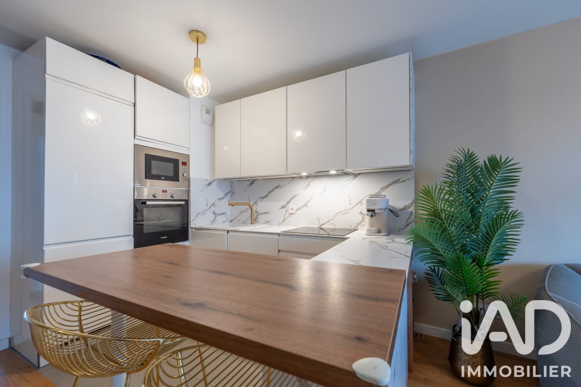 Appartement à vendre, 75m², Suresnes