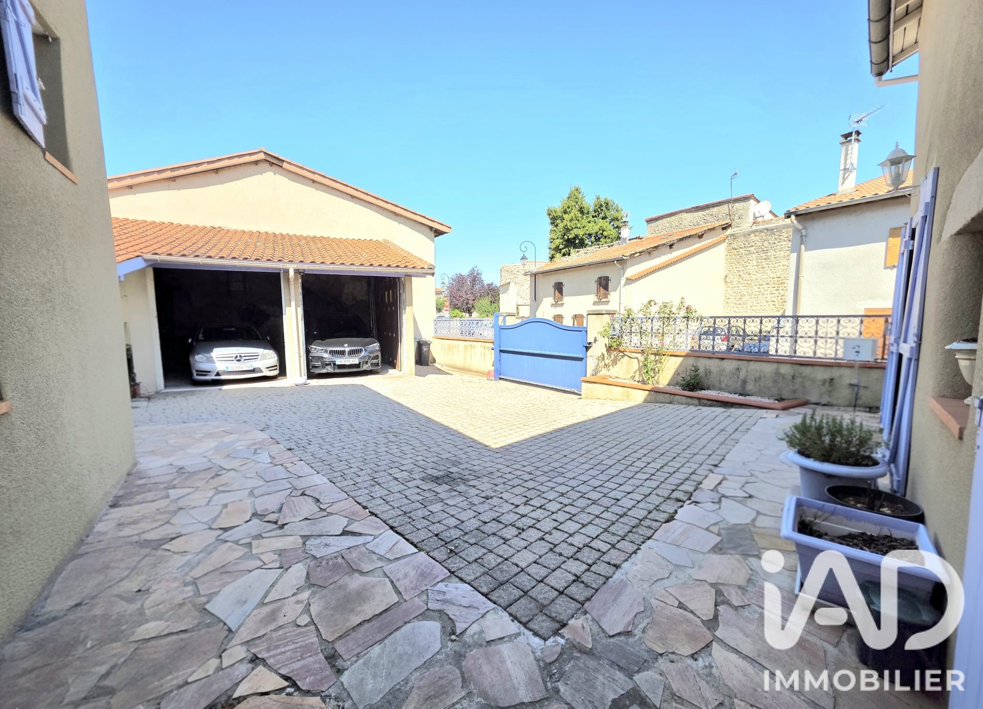 Maison à vendre, 225m², Saint-Marcellin-en-Forez
