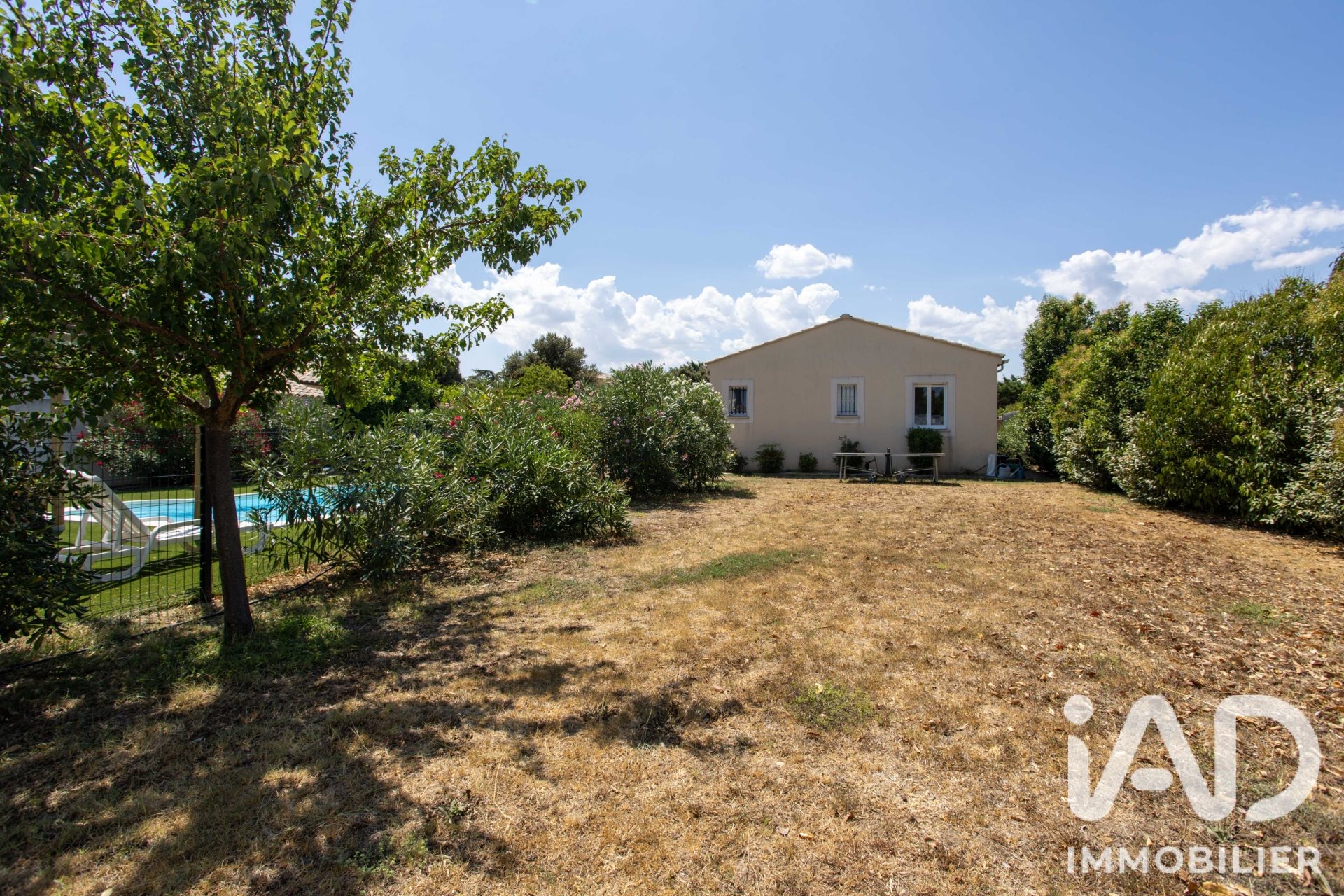 Maison à vendre, 92m², Estézargues