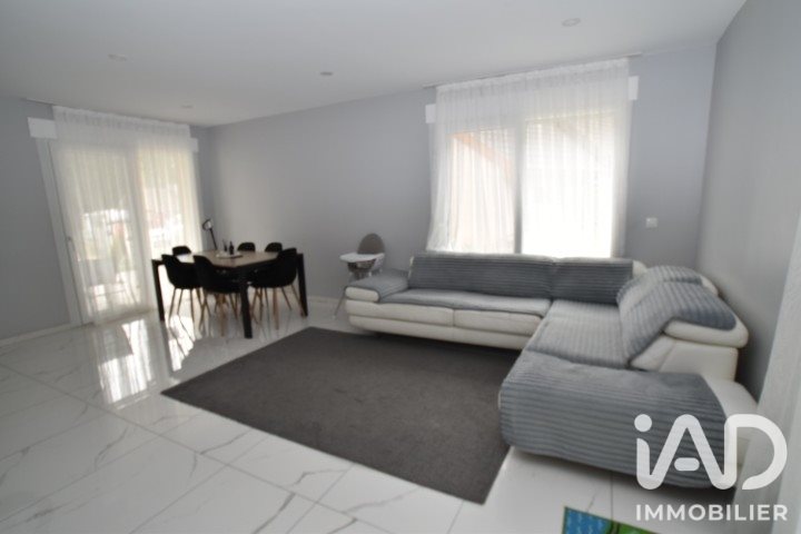 Maison à vendre, 120m², Susville
