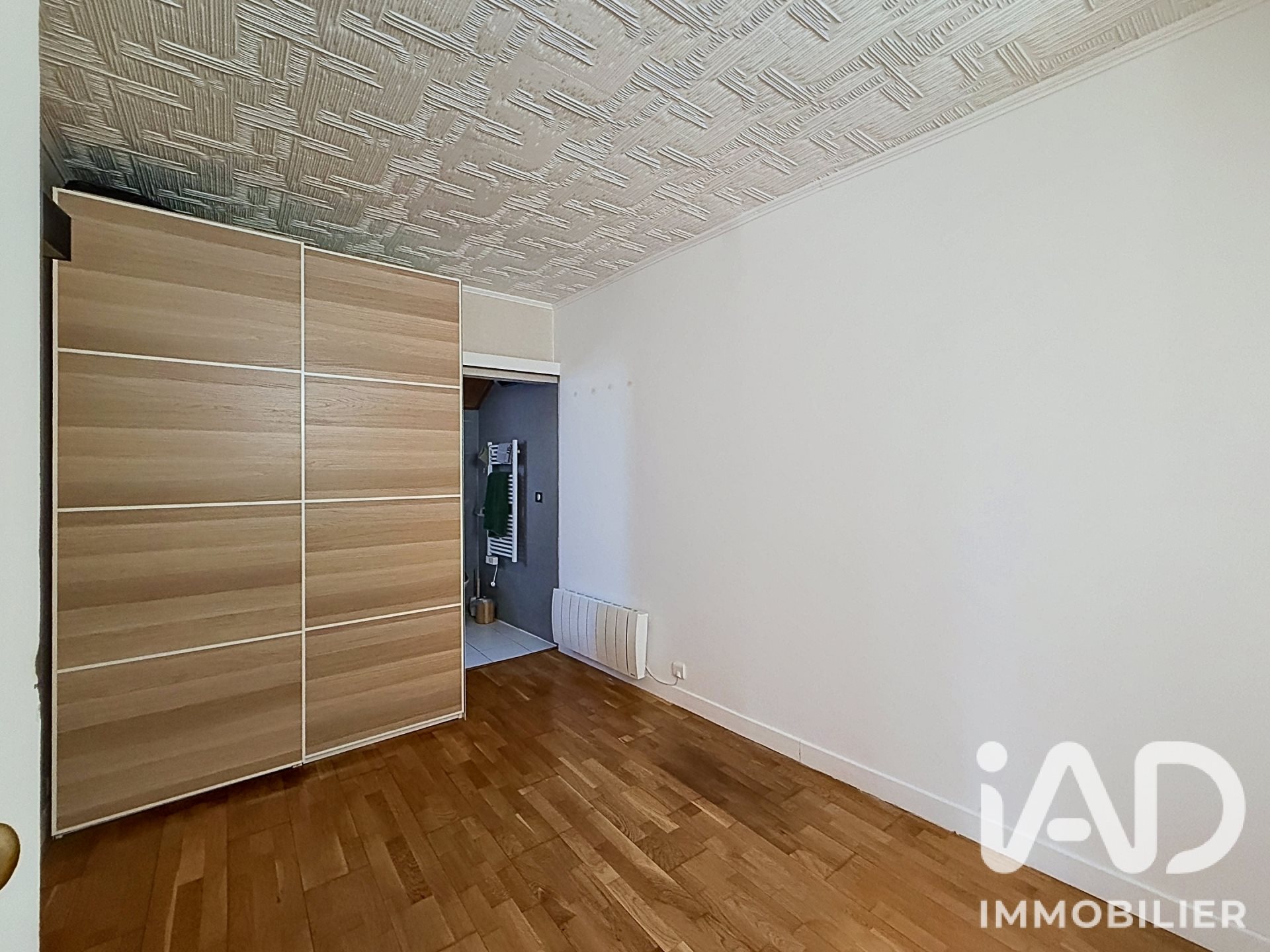 Appartement à vendre, 40m², Saint-Thibault-des-Vignes